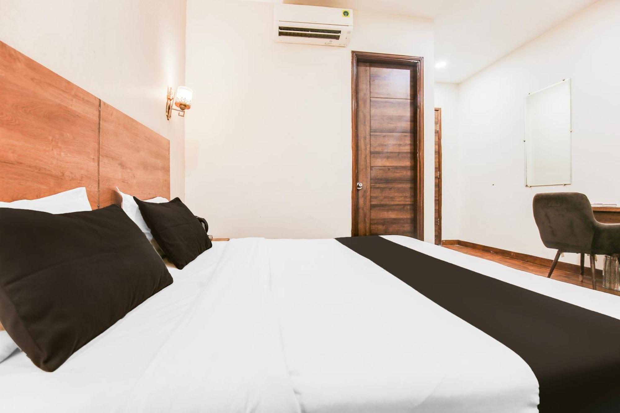 Super Townhouse Grand Fortune أمريتسار المظهر الخارجي الصورة