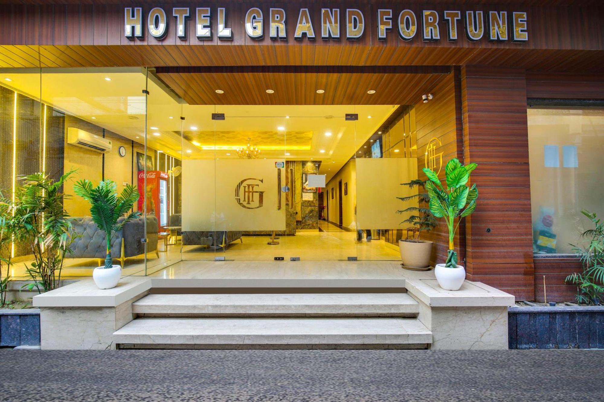 Super Townhouse Grand Fortune أمريتسار المظهر الخارجي الصورة
